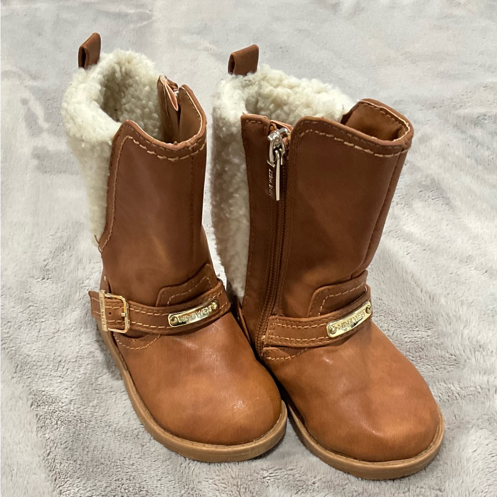 Nine West Boots For Girls, Brown Color Size 6(#04